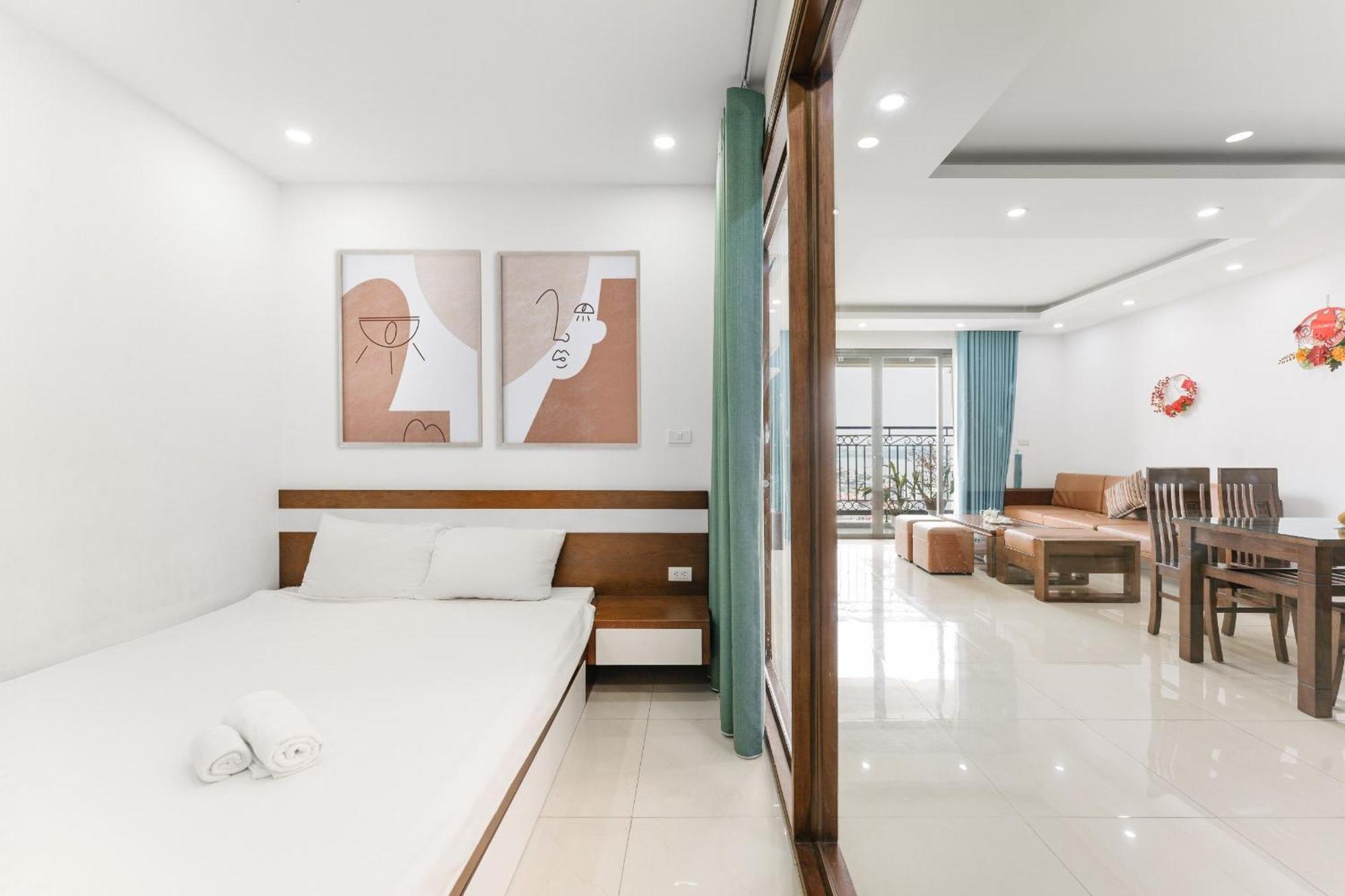 Westlake Homestay Hanoi - D'Le Roi Soleil Εξωτερικό φωτογραφία