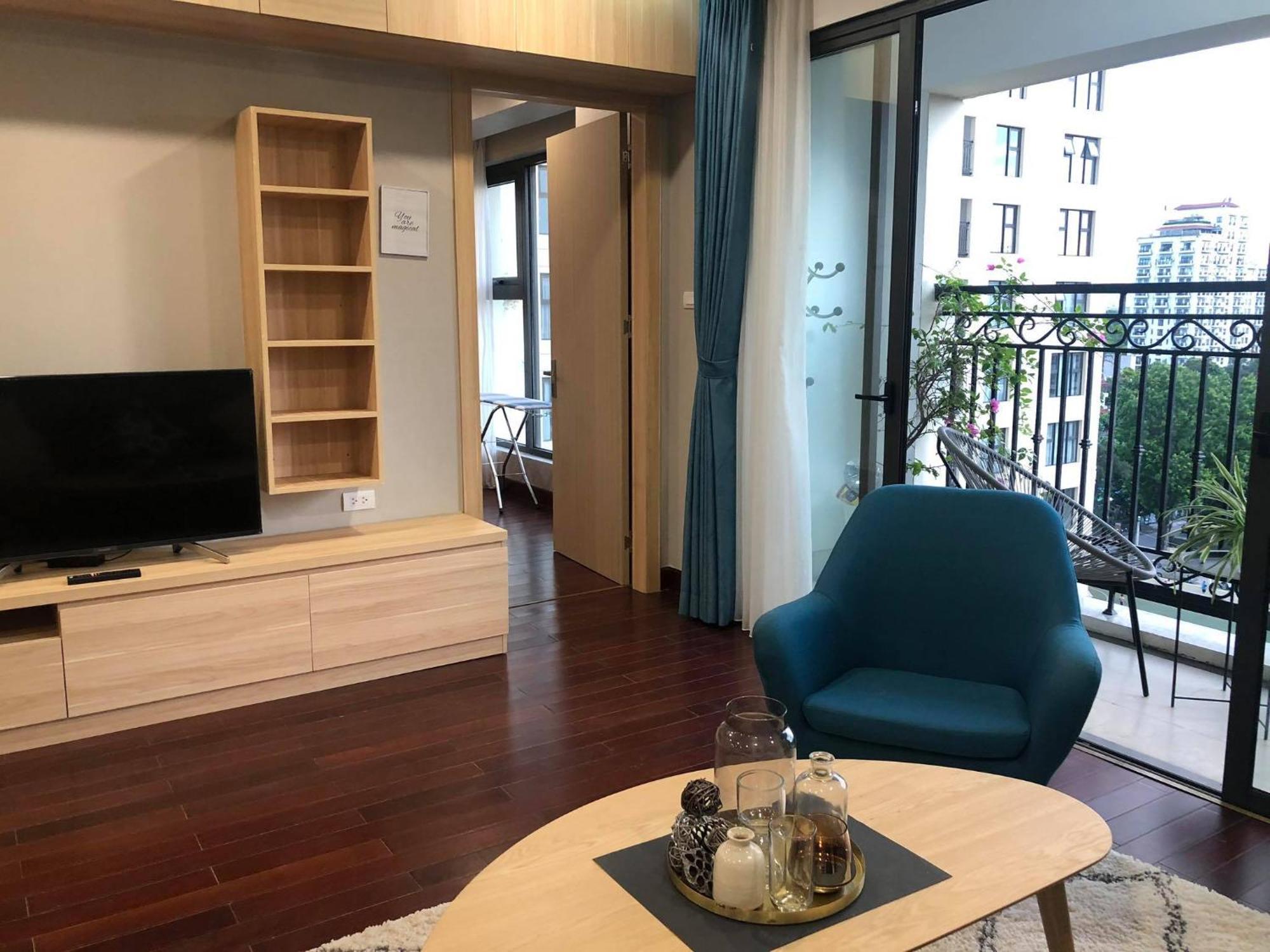Westlake Homestay Hanoi - D'Le Roi Soleil Δωμάτιο φωτογραφία