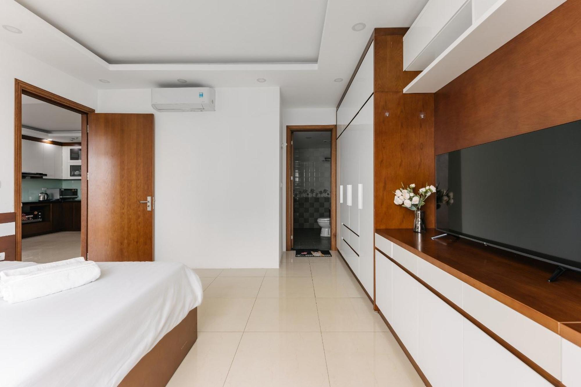 Westlake Homestay Hanoi - D'Le Roi Soleil Δωμάτιο φωτογραφία