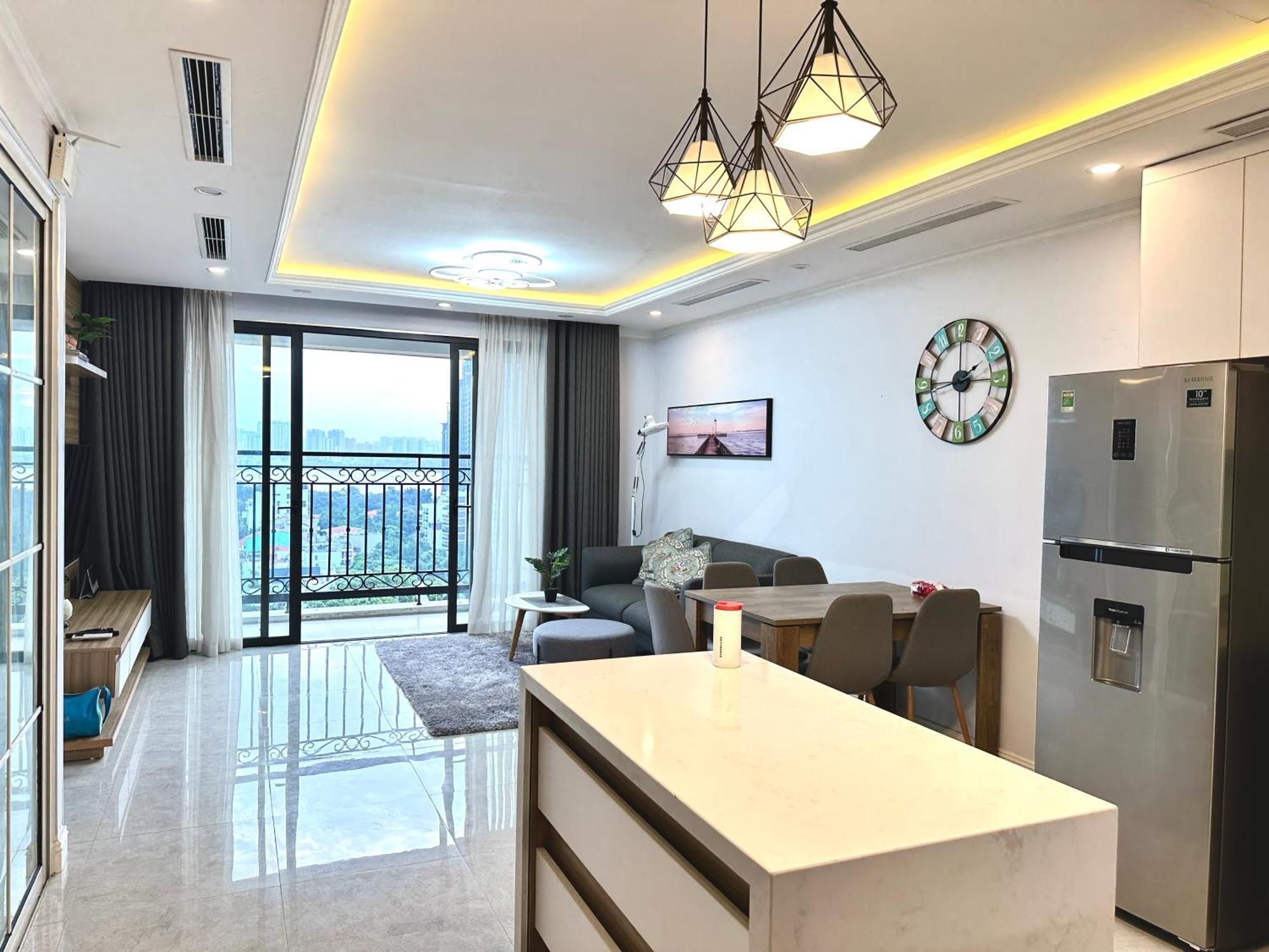 Westlake Homestay Hanoi - D'Le Roi Soleil Δωμάτιο φωτογραφία