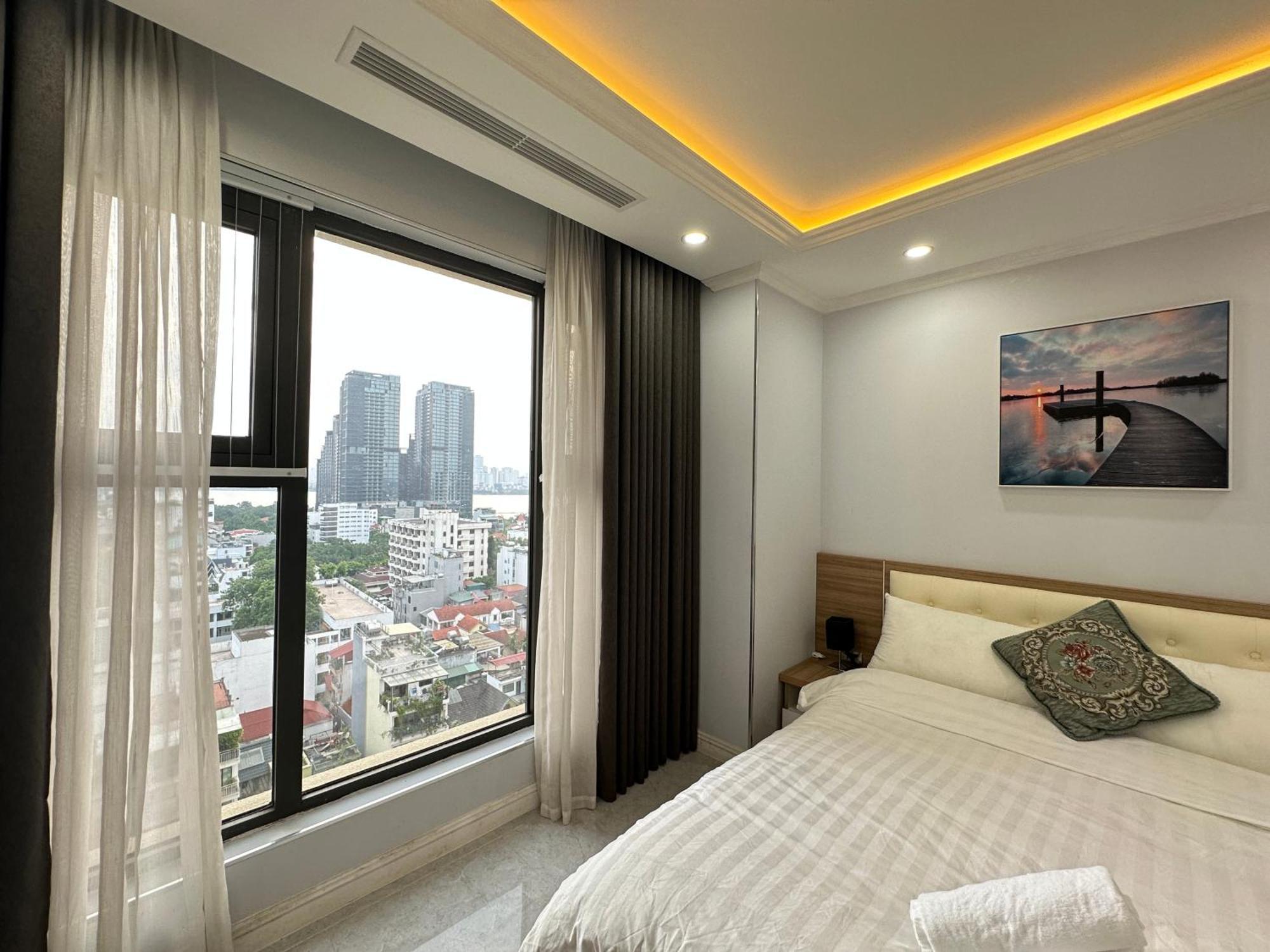Westlake Homestay Hanoi - D'Le Roi Soleil Δωμάτιο φωτογραφία